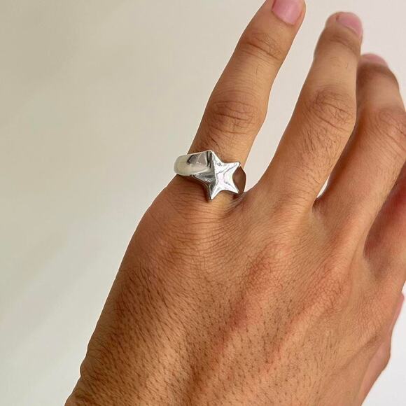 Y2K Vintage Silver Star Ring – Size 8, Unisex, Brand New - Picture 14 of 14